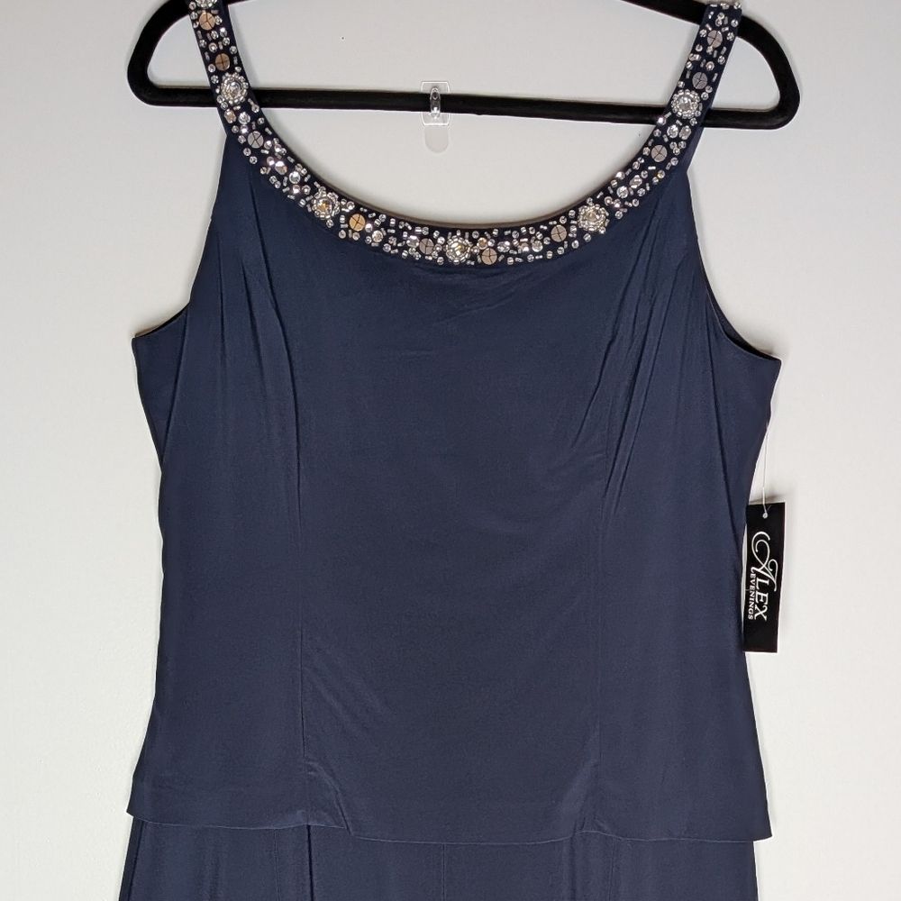 Alex Evenings Sleeveless Evening Dress Elegant Flowing Formal Beaded Neckline - Picture 5 of 16